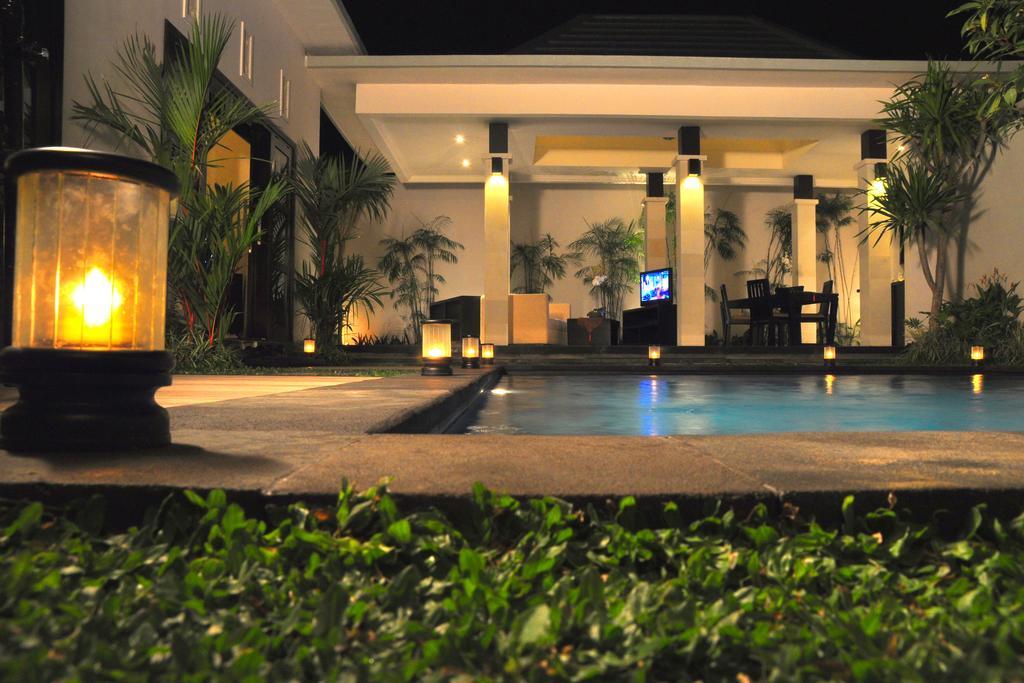 La Villais Kamojang Hotel Seminyak Habitación foto